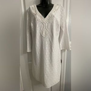 Lilly Pulitzer white dress. Size Medium.